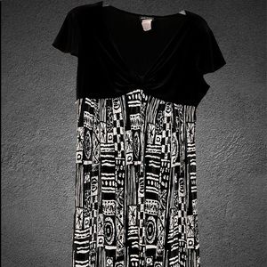 Trible pattern dress